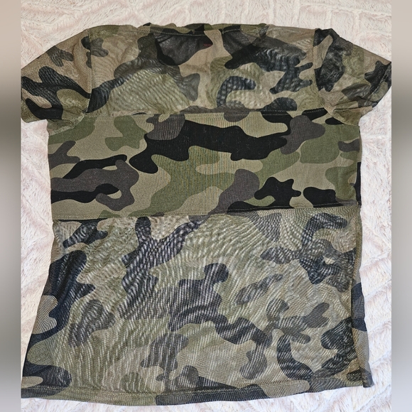Sheer camo Guess shirt - Picture 2 of 7